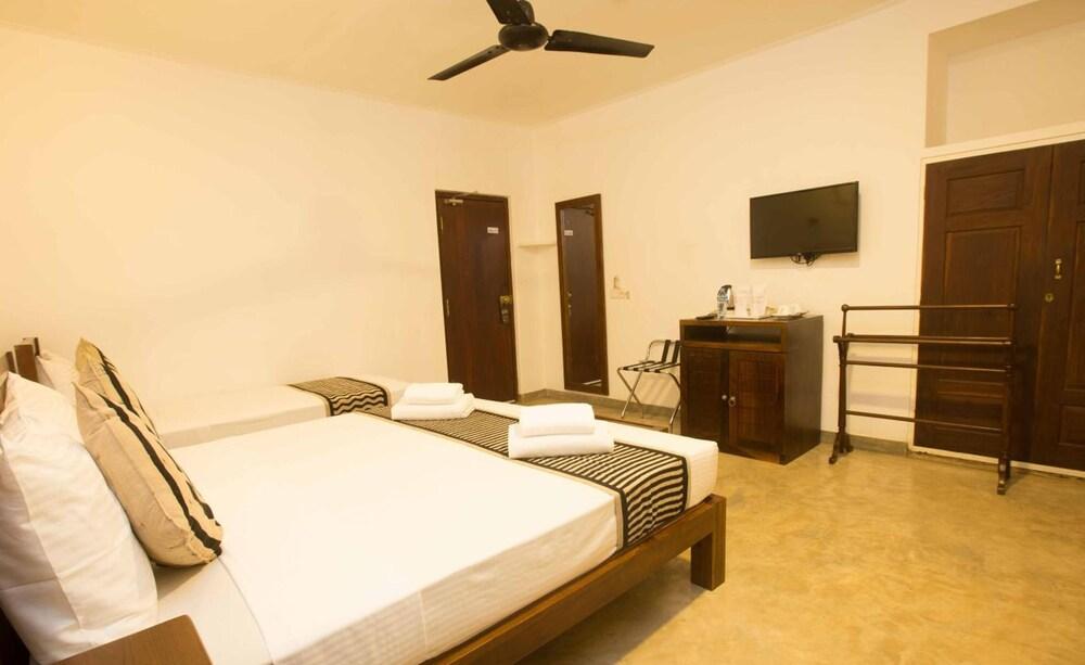 Jaffna Heritage Hotel Екстериор снимка